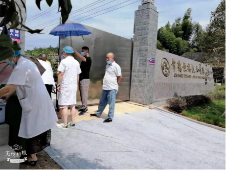 丰家铺镇：疫苗接种送上门  企业生产防疫两不误