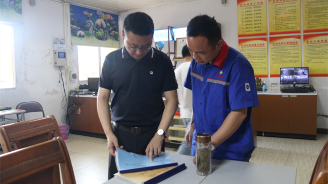 汉寿县领导何彦兵到洲口镇督导当前重点工作