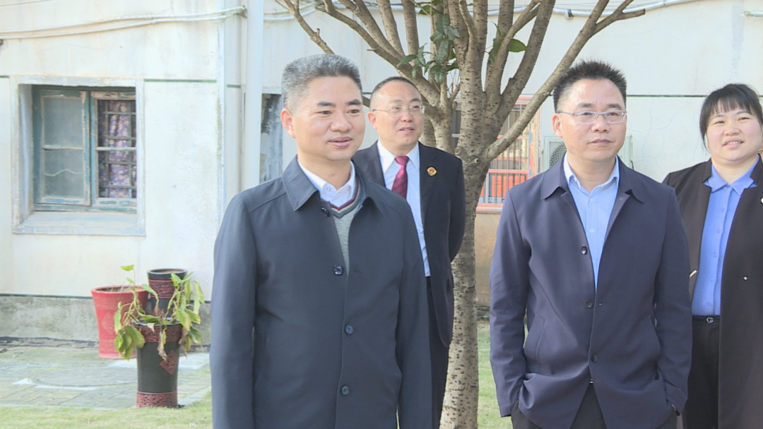 常德市人民检察院党组书记、代理检察长刘有仁来汉寿调研指导工作