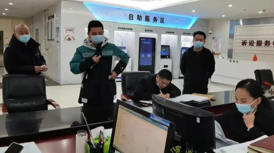 【平安汉寿】为农民工“护薪” 汉寿法院立案庭有几把刷子