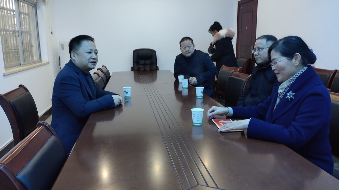 汉寿县领导王君走访慰问省劳动模范
