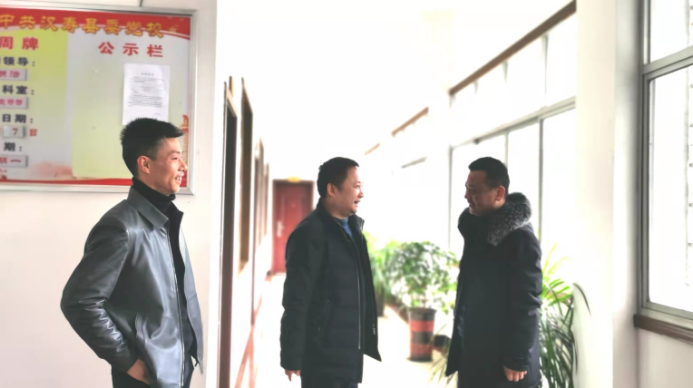 汉寿县领导王君到县委党校进行新春慰问