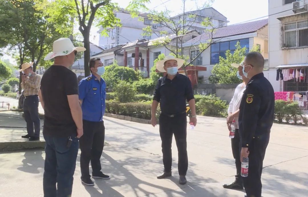 汉寿县领导现场督导“三建三拆”工作