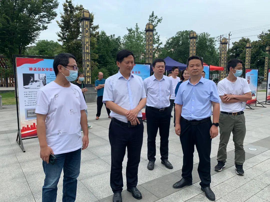 【喜迎二十大 建功新时代】 汉寿县举办“喜迎二十大·档案颂辉煌”红色档案精品图片展