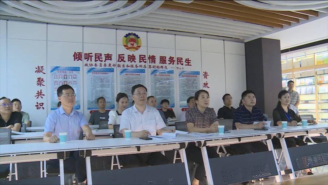 市政协领导来汉寿督导委员工作室建设