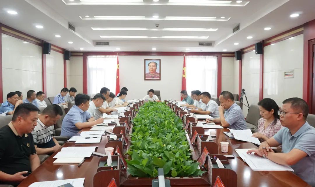 周功表主持召开汉寿县委网络安全和信息化委员会第三次会议