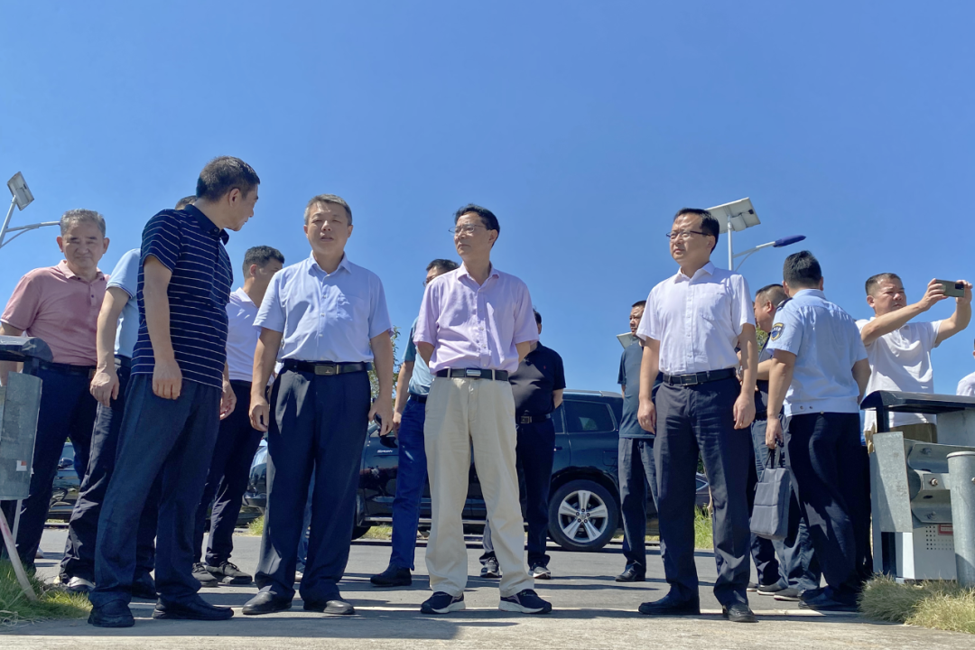 水利部河湖管理司领导来汉寿调研采砂工作
