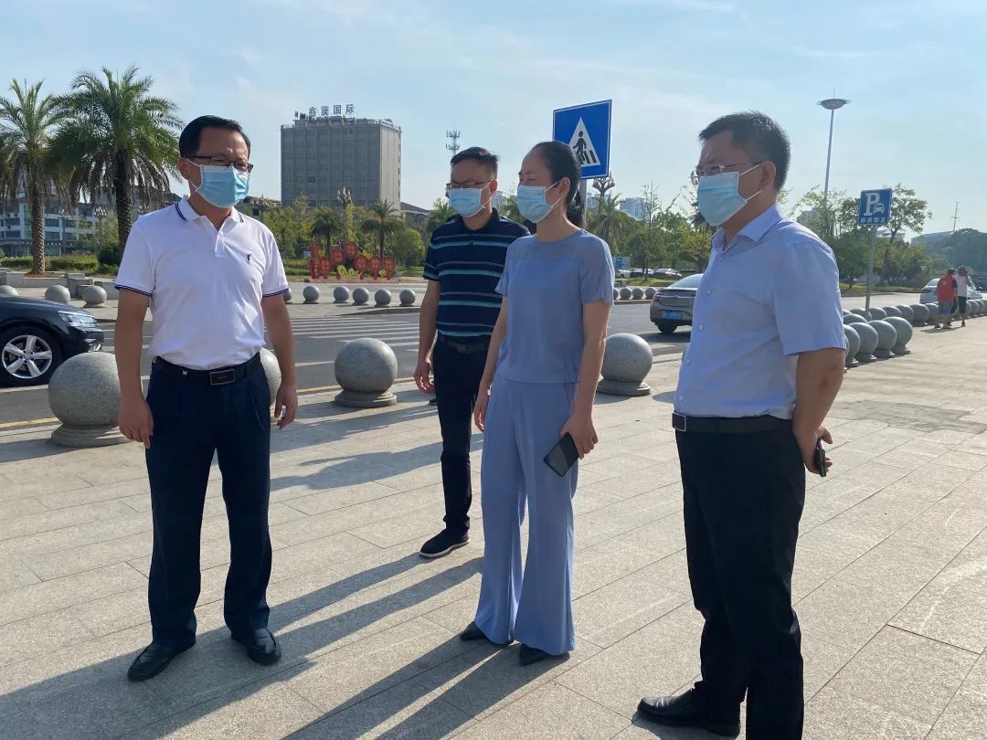 【防疫前沿】王时雨督导疫情防控工作 慰问一线工作人员