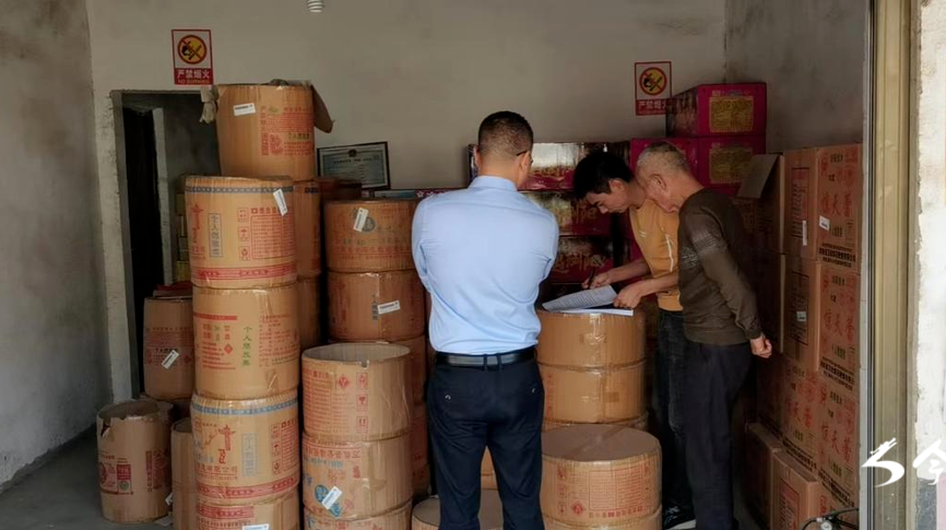【安全生产大排查大整治】朱家铺镇开展安全生产大检查“百日攻坚”行动