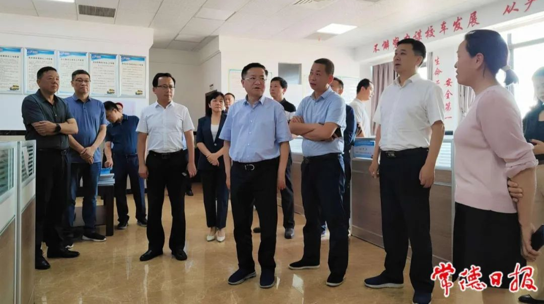 【安全生产大排查大整治】市领导带队检查部分区县校车安全工作