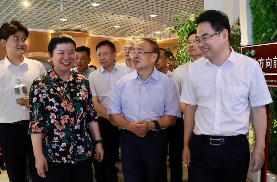 省人大领导彭国甫来汉寿开展湿地保护“一法一条例”执法检查
