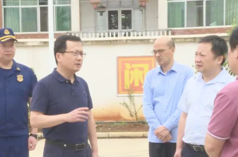 【打好安全生产巩固提升仗】王时雨调度燃气安全防范工作