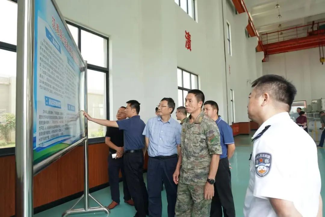 常德市领导来汉寿开展“一月一课一片一实践”主题党日活动暨督查防汛备汛工作