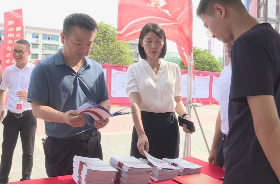退役不褪志 就业再起航——汉寿县举行2023年退役军人和军人家属专场招聘会