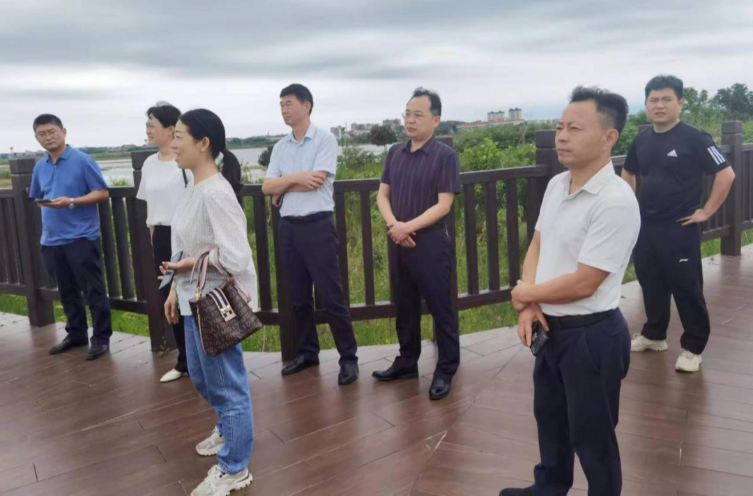 重庆市梁平区政协考察组来汉寿考察湿地保护修复工作