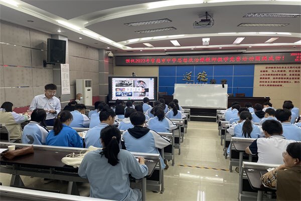 汉寿一中：“四权下放”展风采  青蓝工程结硕果