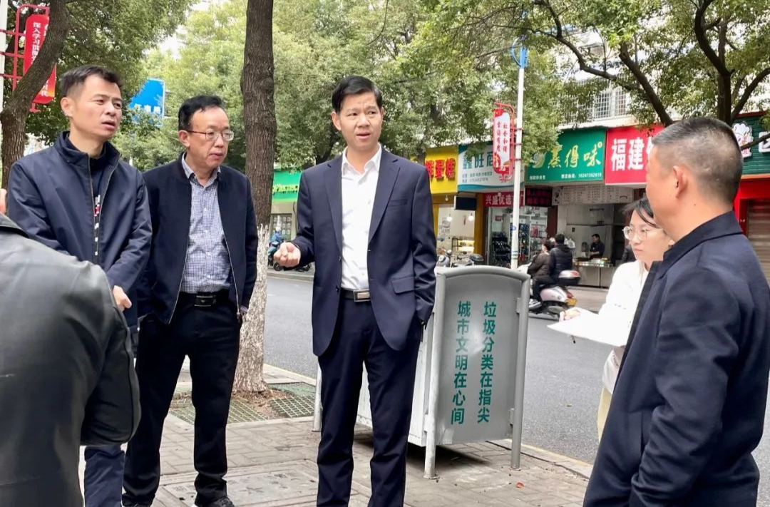 汉寿县领导调研文明城市常态化管理工作
