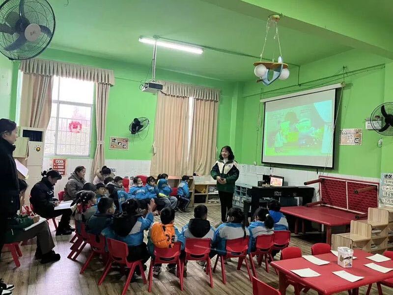 汉寿龙池实验中学幼儿园开展教师教学技能比武活动