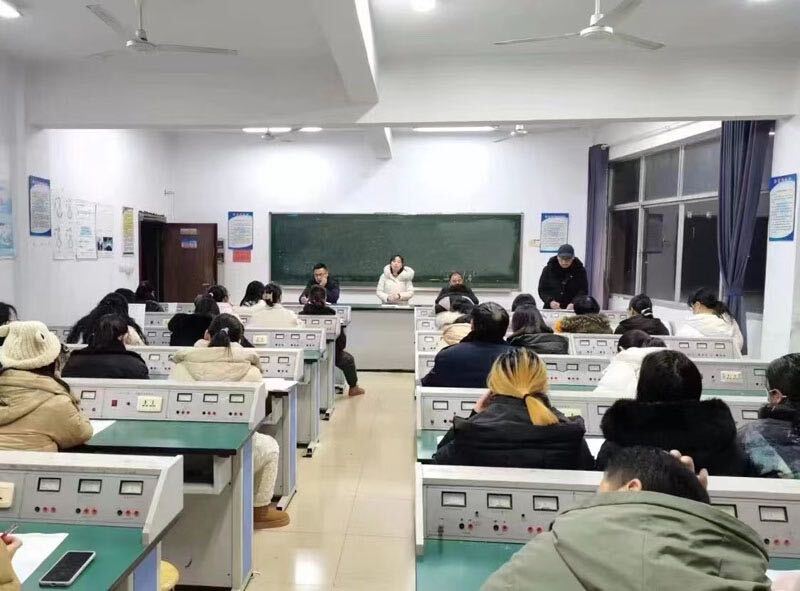 汉寿龙池实验中学召开2023年下学期调考动员会