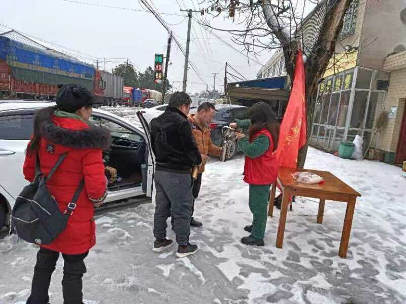 【抗击冰雪一线】汉寿县崔家桥镇：红旗飘扬战“雪”忙