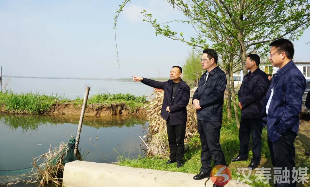 周功表在调研太白湖水环境整治工作时强调：要正本清源、务求实效，高质完成整治任务