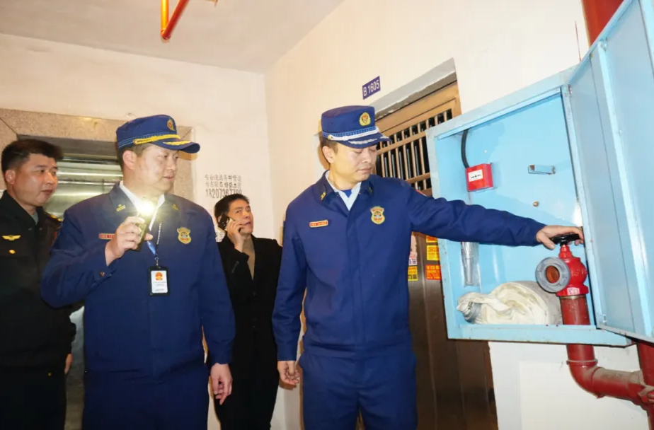 【守护生命通道】汉寿：开展联合整治行动 保障“生命通道”畅通有序