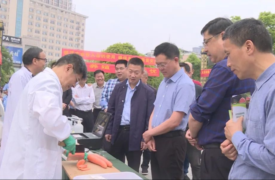 汉寿县开展2024年“农产品质量安全行”主题宣传活动