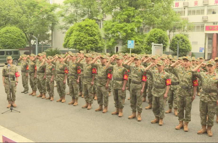 2024年汉寿县民兵应急连点验大会举行
