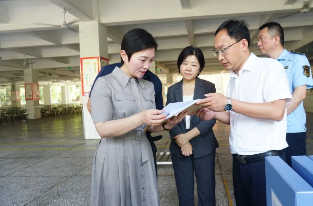 常德市领导带队赴汉寿县调研督导食品安全“两个责任”机制落实暨预制菜产业发展工作