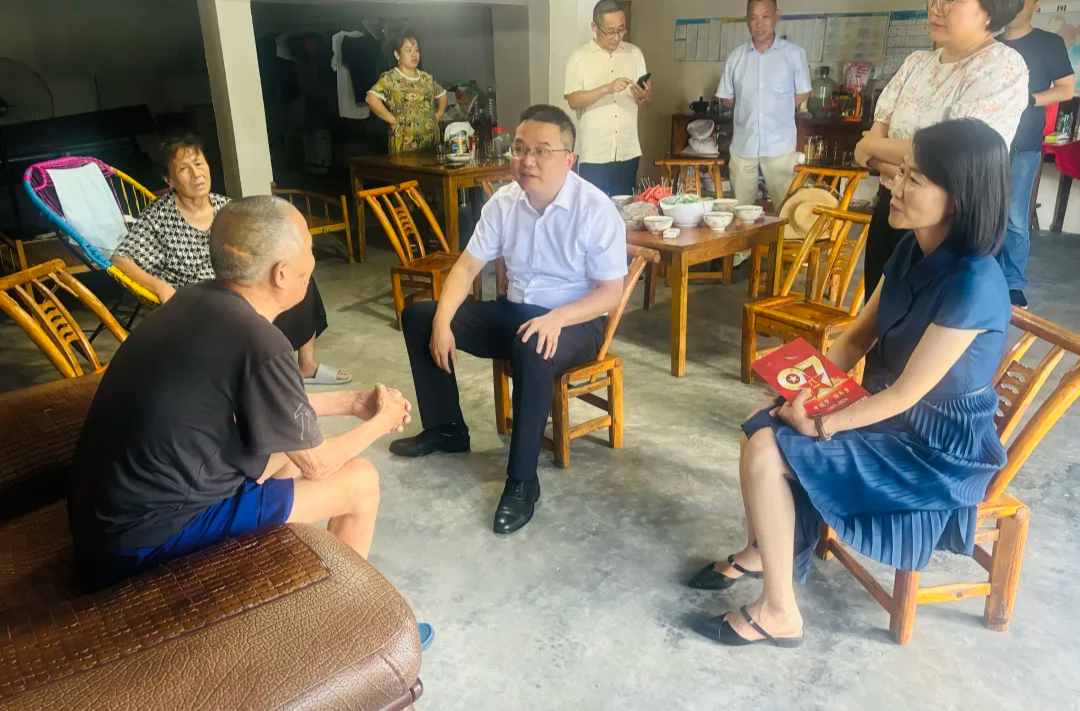 汉寿县领导走访慰问重点优抚对象