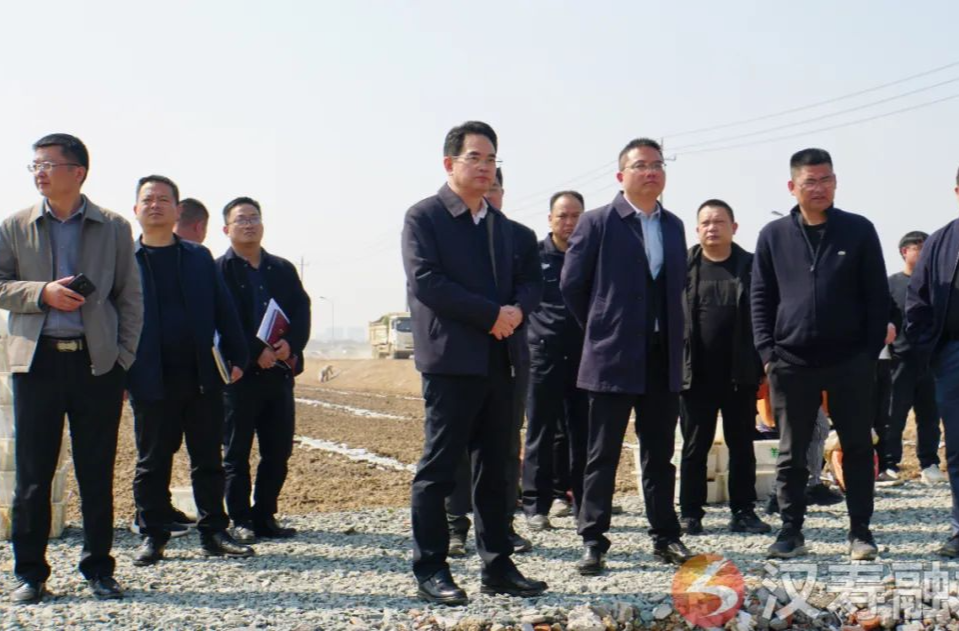 周功表调研一线工作：牢记嘱托抓好春耕备耕提质升级高标准农田，打造汛旱并防与耕地置换“汉寿样本”，全链提升油菜产业农旅融合效益