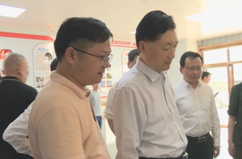 常德市领导来汉寿县调研甲鱼产业发展情况