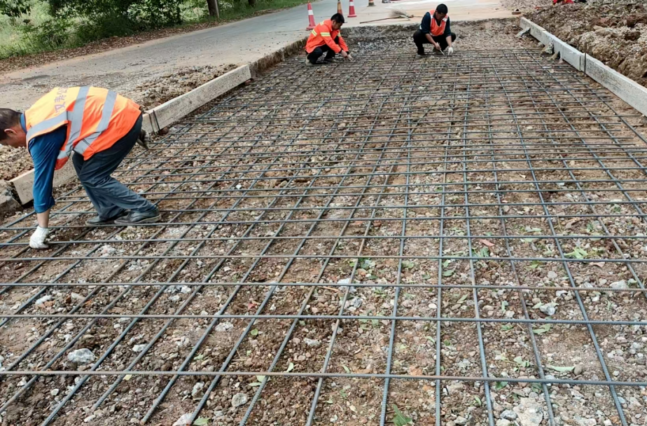 汉寿县公路建设养护中心：及时处置重大道路安全隐患 保障汛期行车安全