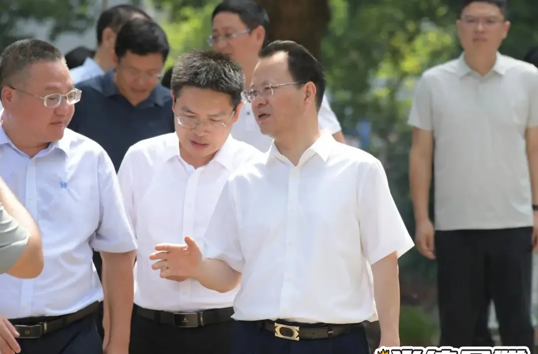 周振宇在全市项目建设调度会上强调：推动重大项目建设提速提效 巩固经济回升向好势头
