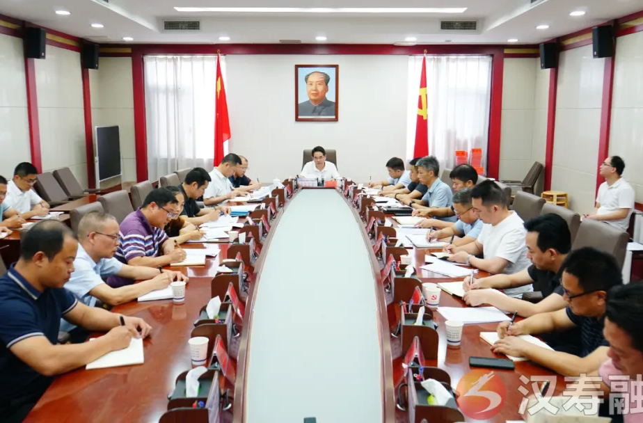 周功表在教育系统骨干座谈会上强调：发现“好苗子”、争当“大先生”、跑好“接力棒”，努力办好人民满意的教育