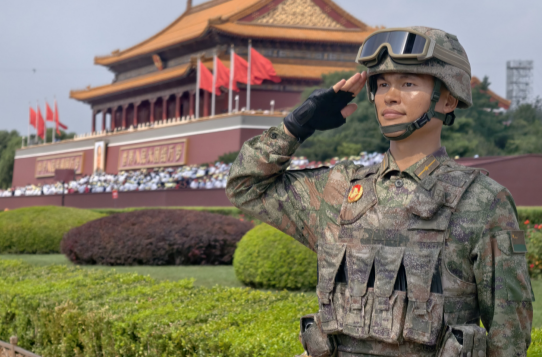 铁骨铮铮为家乡争光！汉寿籍现役军人鄢家鑫参加三次阅兵仪式