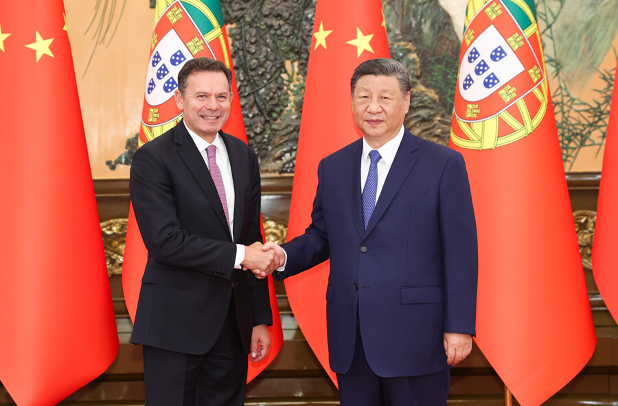 习近平会见葡萄牙总理蒙特内格罗