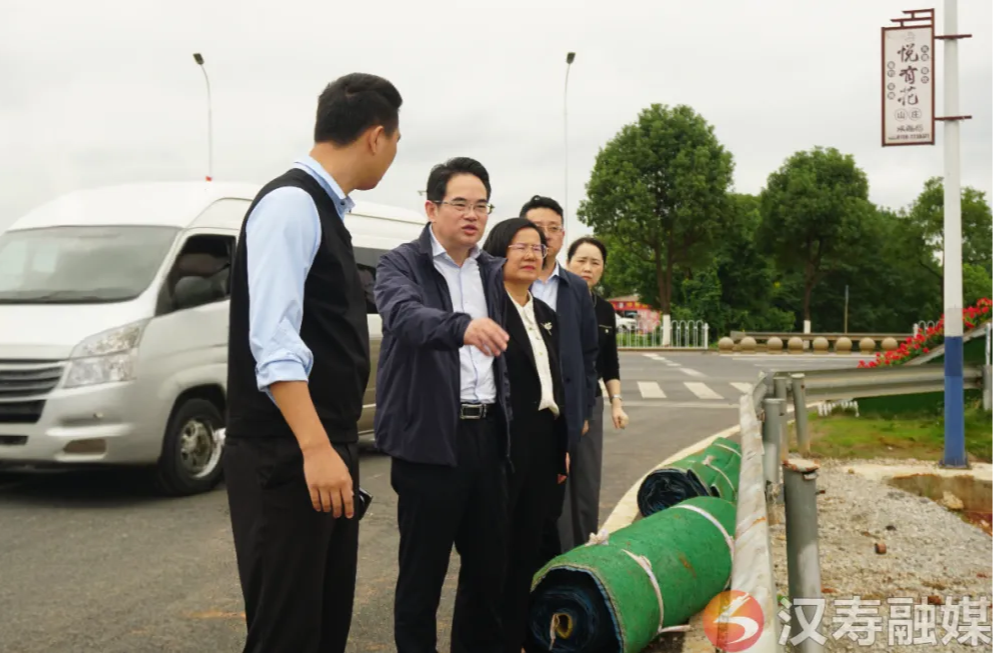 周功表调研和美乡村建设