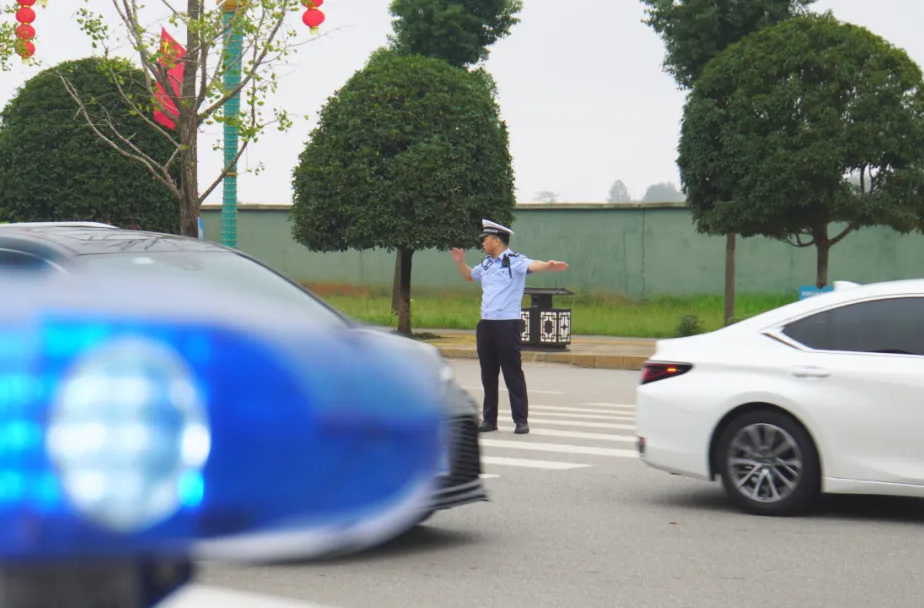 汉寿：国庆我在岗 游客放心玩