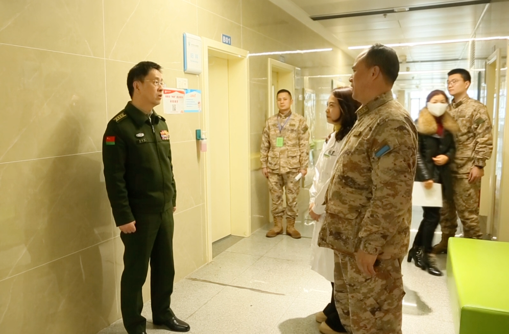 常德军分区领导调研指导汉寿征兵体检工作