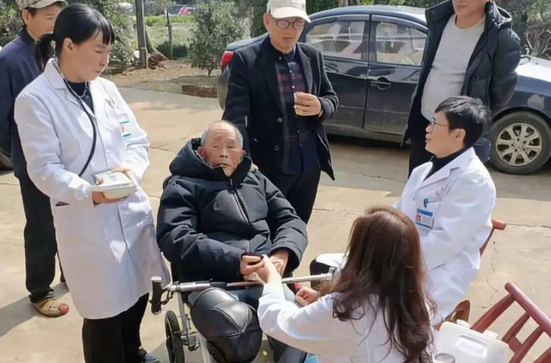 幸福汉寿丨健康服务送上门 家庭医生暖民心