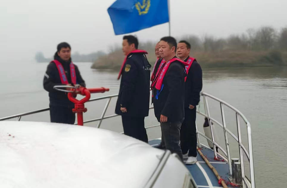 汉寿：开展沅水航道专项执法行动