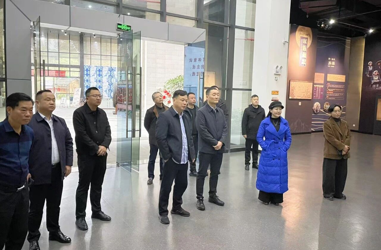 汉寿县考察组赴贵州省考察赛马产业