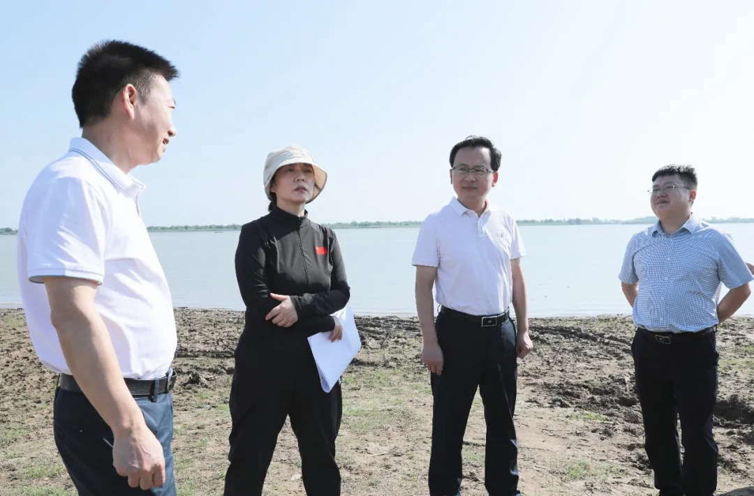 王时雨调研湿地保护及文旅融合发展工作