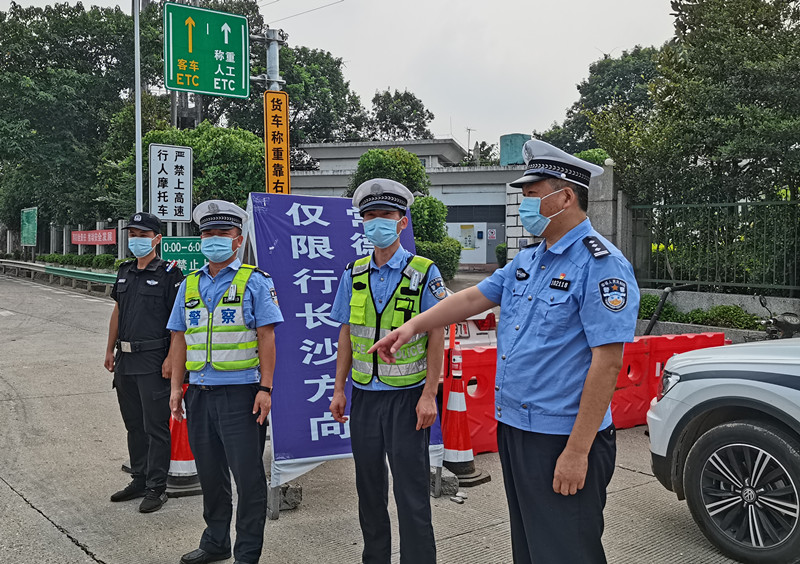 汉寿交警：四大举措构筑疫情防控屏障