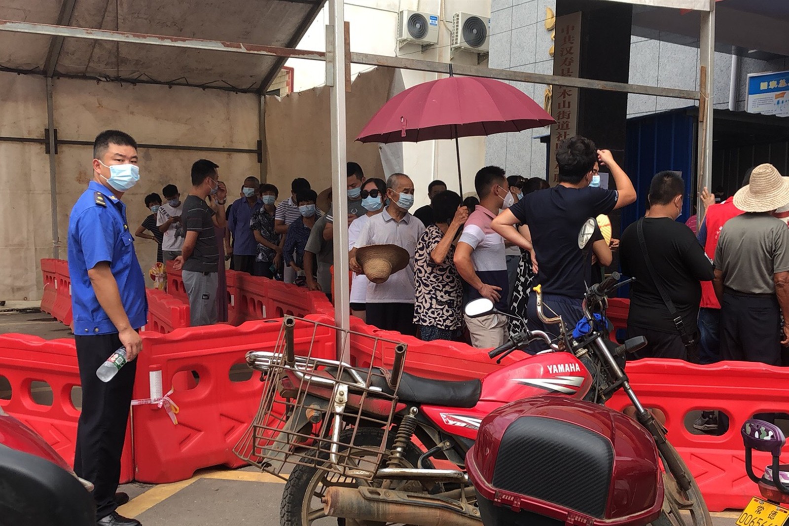 株木山街道：党员作表率，跑出疫苗接种“加速度”