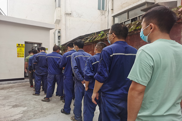 汉寿县城管执法局：督导常德市东部生活垃圾焚烧发电项目全员完成核酸检测