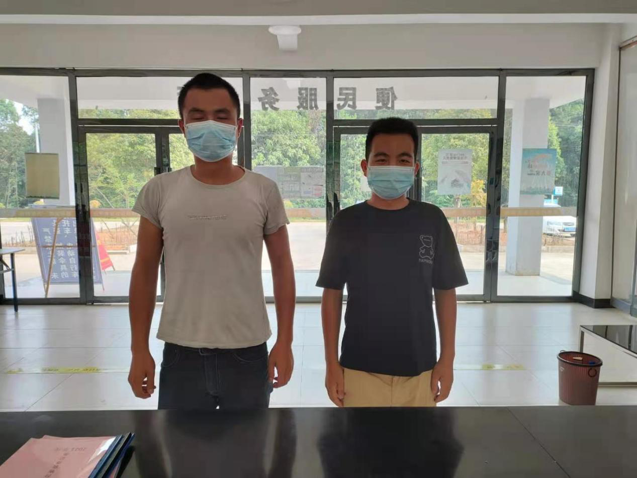 疫情防控一线  有一种担当叫“我是军人我先上！”