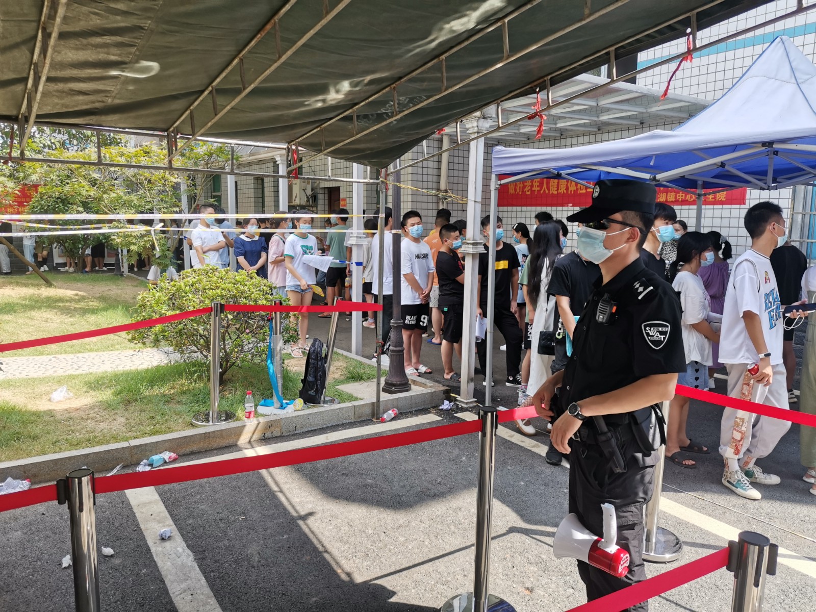 疫情在前，守护有我：汉寿公安特巡警大队一线抗疫剪影