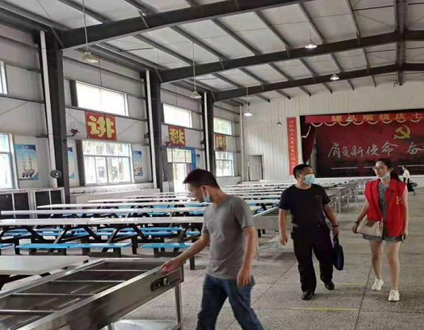 罐头嘴镇：齐抓共管，拧紧学校“安全阀”
